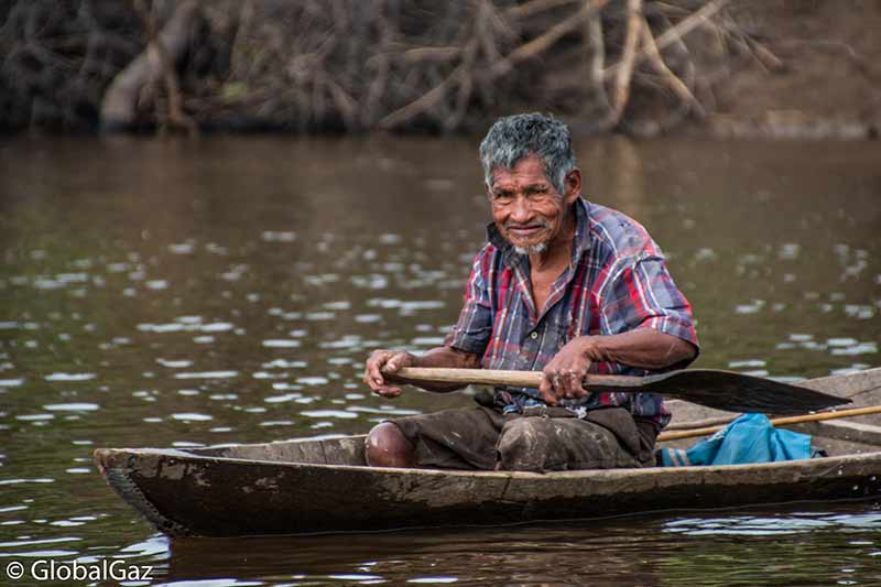 peruvian amazon residents