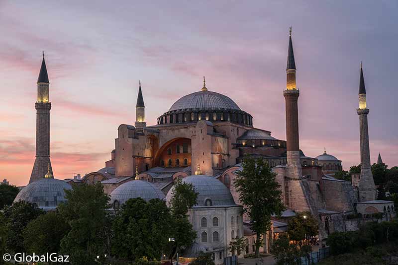 Topkapı Palace, Hagia Sophia, Blue Mosque – Must-SeeGlobalGaz