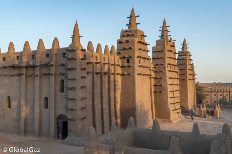 Visiting Great Mosque Djenne Mali