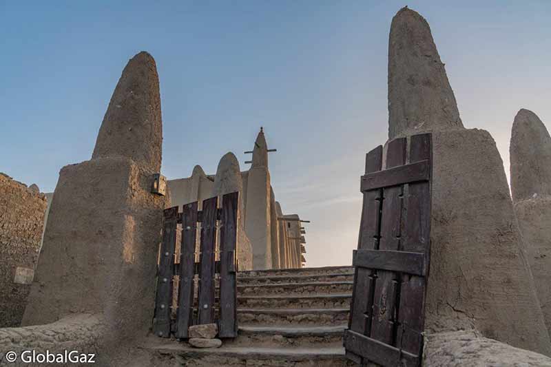 Visiting Great Mosque Djenne Mali