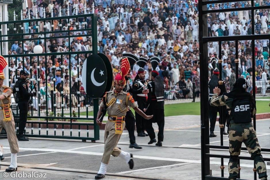 What you need to know when visiting Wagah Ceremony from Pakistan India