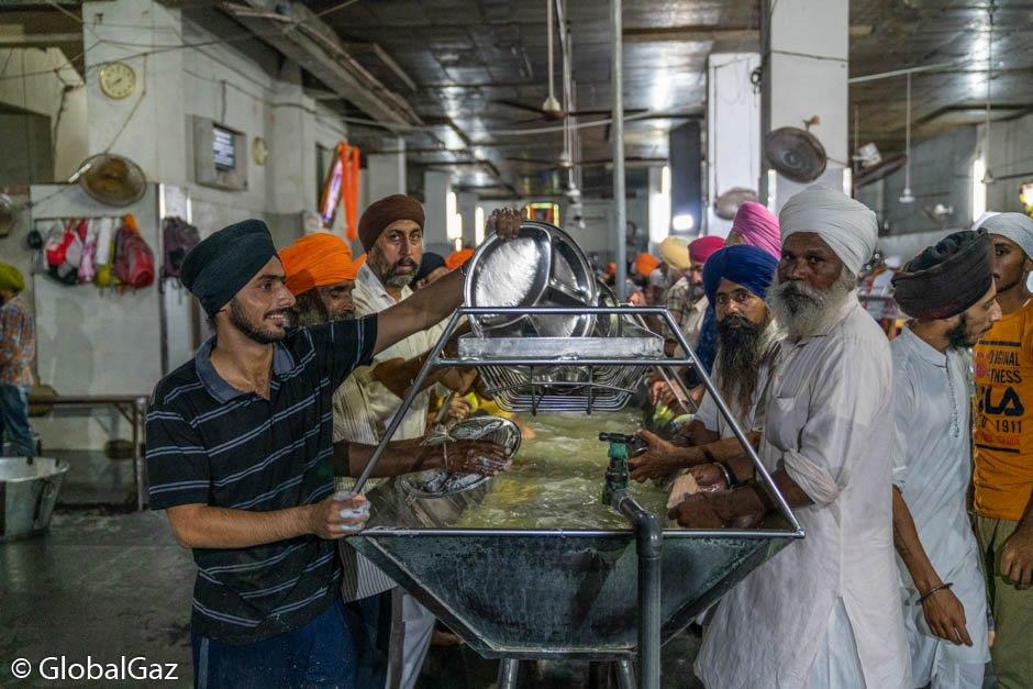 cleaning up at the langar kitchen