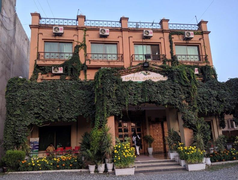 Hotel deManchi