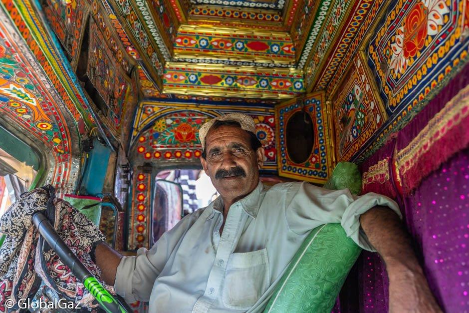 truck art in pakistan