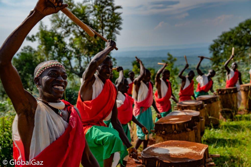 royal drummers of burundi