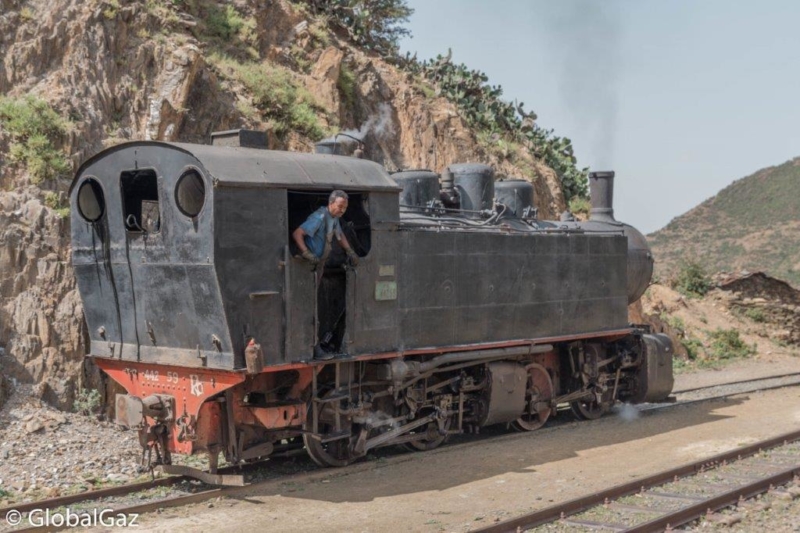 steam train in eritrea
