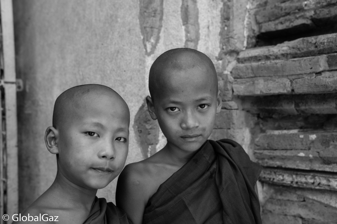 burmese boy monks
