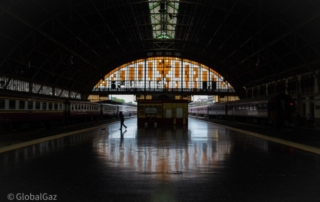 Visiting Hua Lamphong Train Station