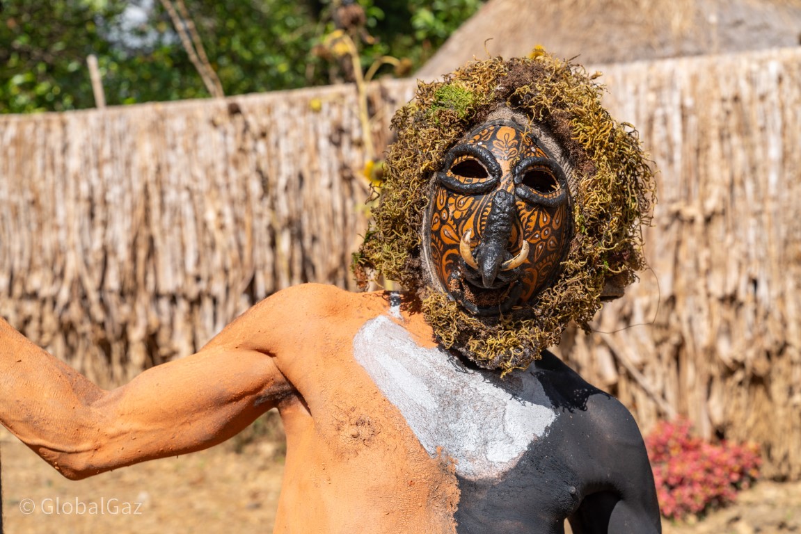 faces of papua new guinea