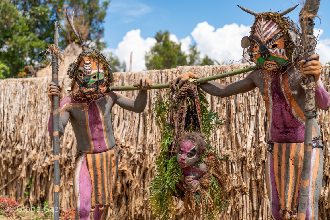 faces of papua new guinea